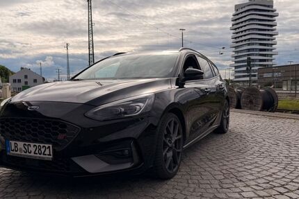 Ford Focus 97.775 km 21.000 &euro; Bietigheim-Bissingen 74321