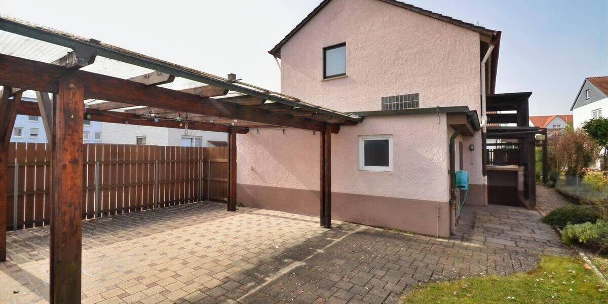 Einfamilienhaus Leonberg Eltingen - 5 Zimmer, 120 m&sup2;, 578.000&euro; | Angebot:25929394