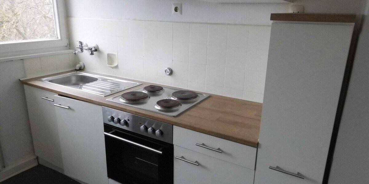 Etagenwohnung Stuttgart Bad Cannstatt - 3 Zimmer, 67 m&sup2;, 990&euro; | Angebot:25677667