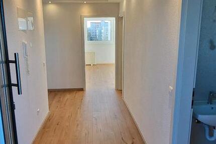 Wohnung Stuttgart Vaihingen - 3 Zimmer, 82 m&sup2;, 289.000&euro; | Angebot:24369927