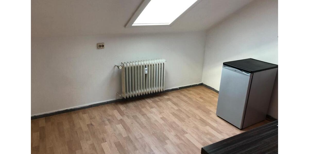 Dachgeschoßwohnung Schorndorf - 2.5 Zimmer, 46 m&sup2;, 600&euro; | Angebot:25168979