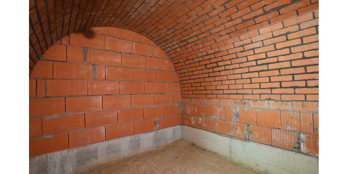 Großes Grundstück mit Potential und renovierungsbedürftigem Haus - Einfamilienhaus Vaihingen Enz Stadt Vaihingen | Angebot:26636280