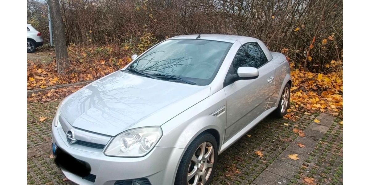 Opel Tigra 210.000 km 2.600 &euro; Uhingen 73066