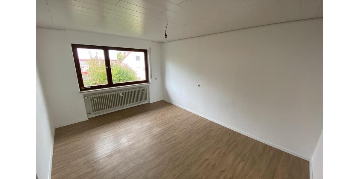 Erdgeschoßwohnung Oberriexingen - 5 Zimmer, 116 m&sup2;, 1.400&euro; | Angebot:25621667