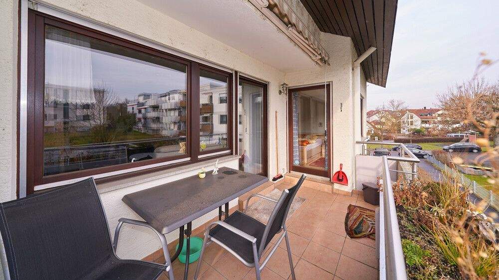 Etagenwohnung Freiberg am Neckar Beihingen - 4 Zimmer, 88 m&sup2;, 299.000&euro; | Angebot:25744142