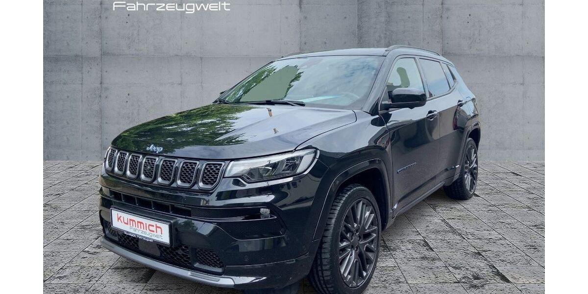 Jeep Compass 61.061 km 21.290 &euro; Göppingen 73037