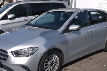 Mercedes-Benz B 180 94.000 km 15.690 &euro; Leinfelden-Echterdingen 70771