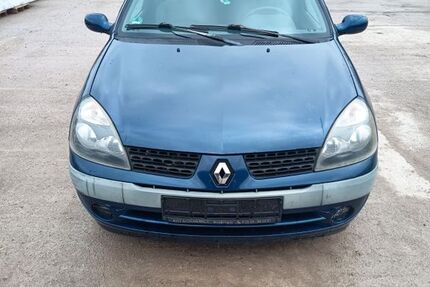 Renault Clio 188.000 km 750 &euro; Kirchheim Teck 73230