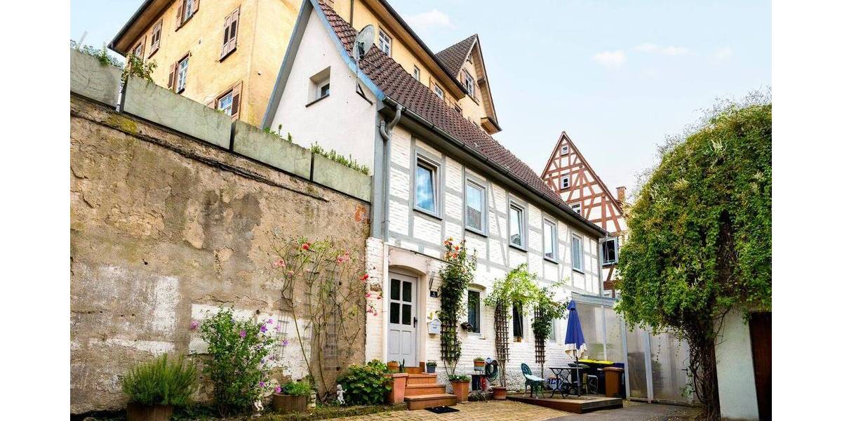 Einfamilienhaus Backnang - 5 Zimmer, 83 m&sup2;, 249.000&euro; | Angebot:25697949
