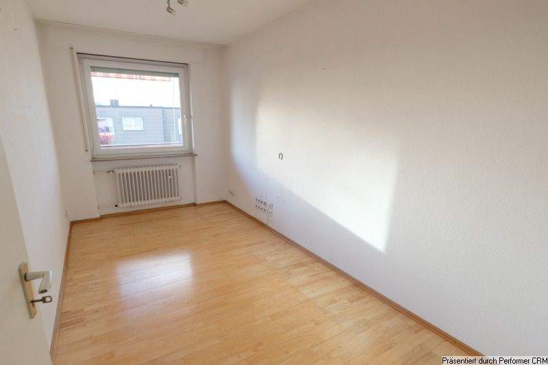 Reihenmittelhaus Remseck Hochberg - 4 Zimmer, 121 m&sup2;, 519.000&euro; | Angebot:25662858