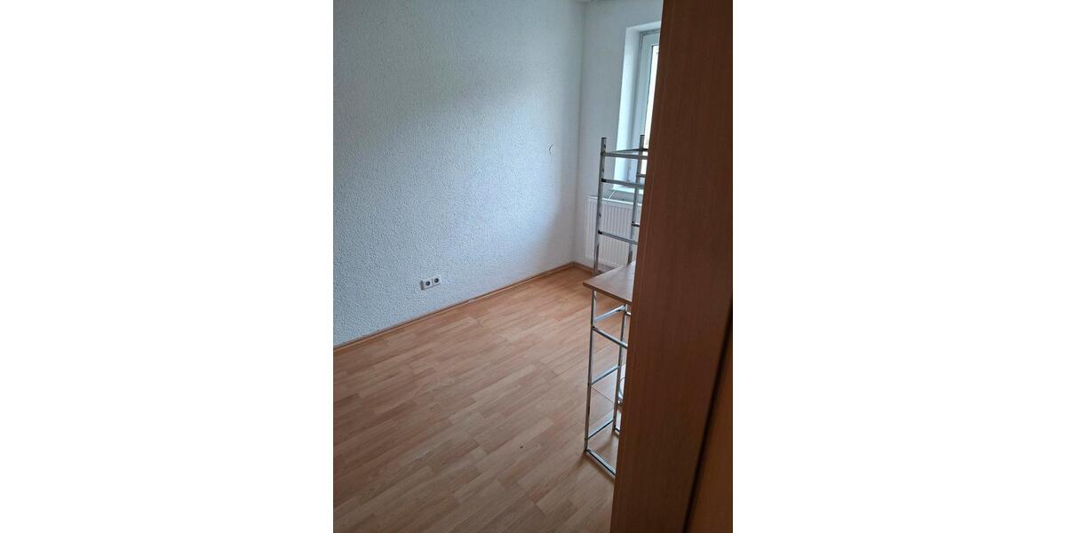 Erdgeschoßwohnung Sersheim - 2 Zimmer, 40 m&sup2;, 550&euro; | Angebot:25993652