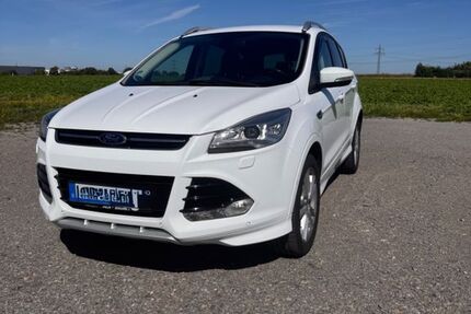 Ford Kuga 124.500 km 12.800 &euro; Ludwigsburg 71636