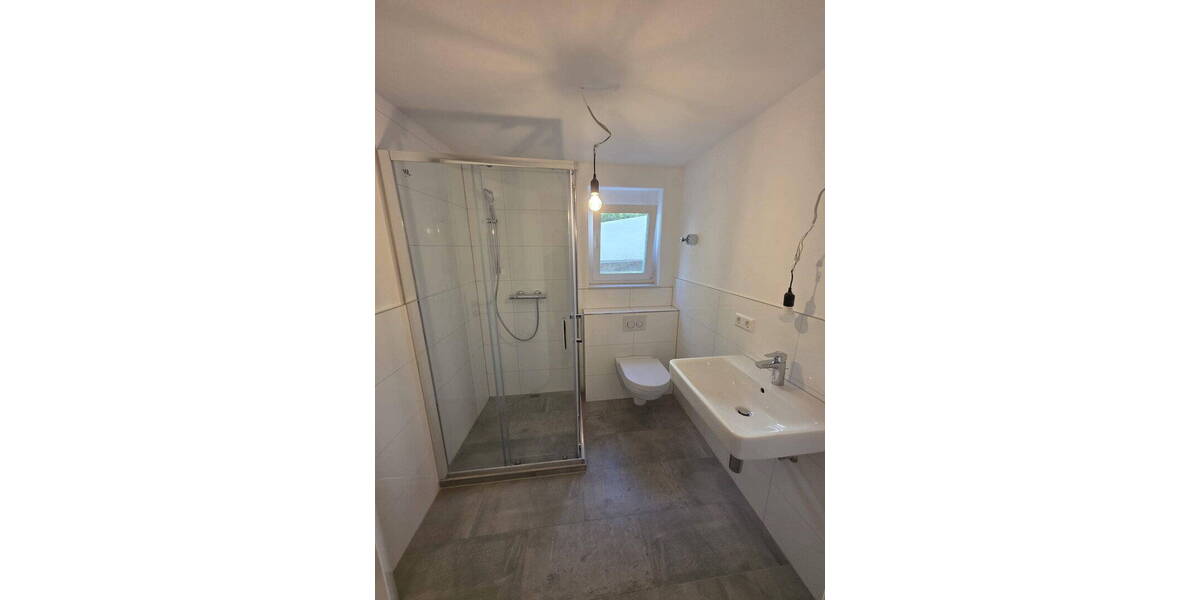 Doppelhaushälfte Nürtingen-Neckarhausen Neckarhausen - 8 Zimmer, 135 m&sup2;, 498.000&euro; | Angebot:25782132