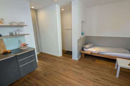 Wohnung Stuttgart Obertürkheim - 1 Zimmer, 28 m&sup2;, 790&euro; | Angebot:25765641