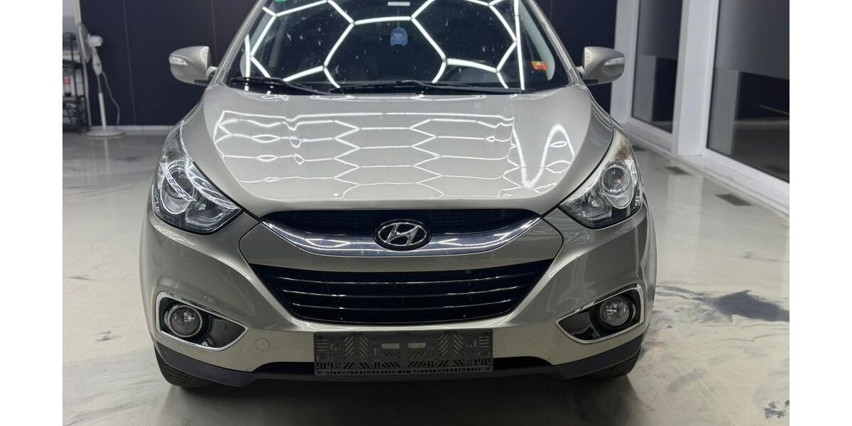 Hyundai ix35 260.000 km 6.980 &euro; Ebersbach 73061