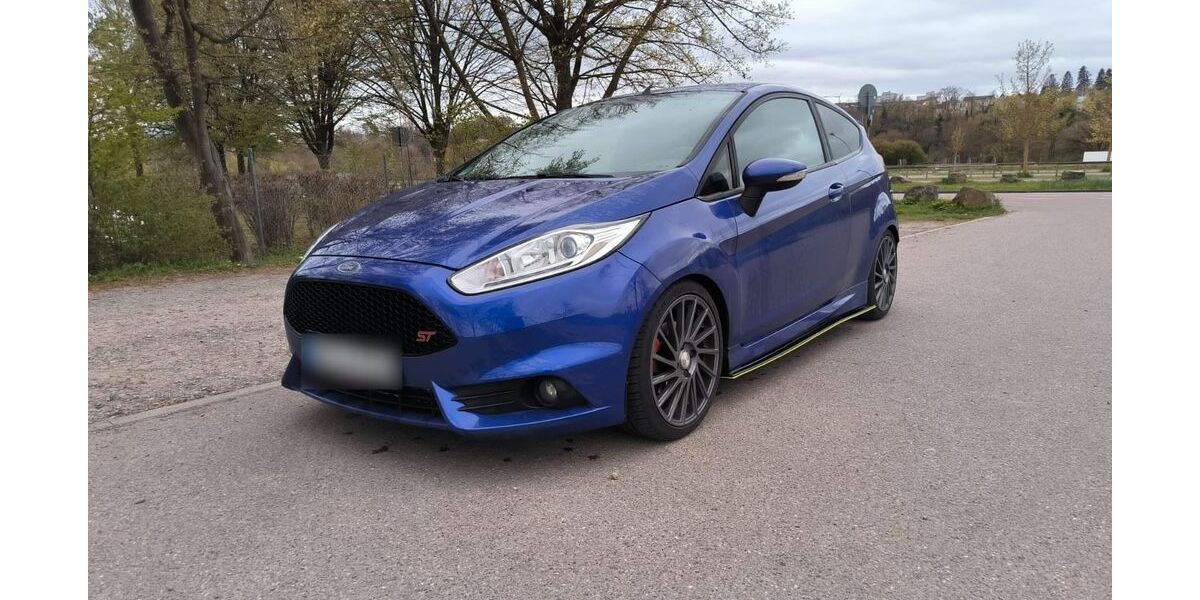 Ford Fiesta 120.000 km 9.700 &euro; Bietigheim-Bissingen 74321