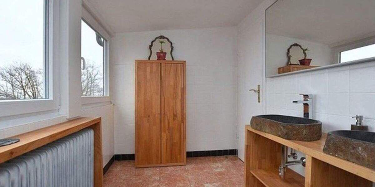 Mehrfamilienhaus, Wohnhaus Gerlingen - 8 Zimmer, 310 m&sup2;, 1.600.000&euro; | Angebot:25796480