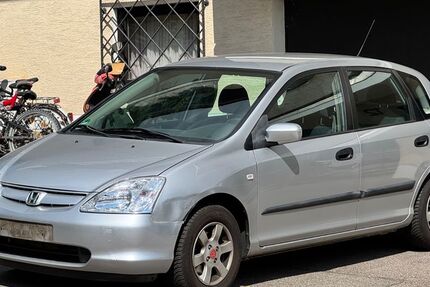 Honda Civic 138.000 km 1.980 &euro; Stuttgart 70374