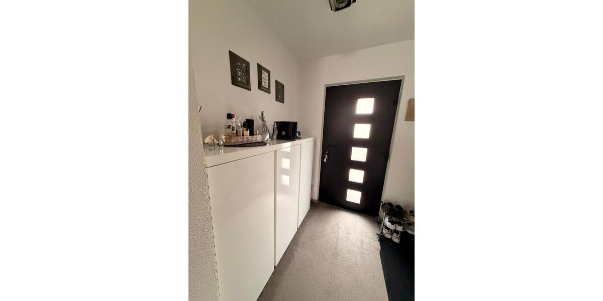 Reihenhaus Stuttgart Hedelfingen - 7 Zimmer, 125 m&sup2;, 699.000&euro; | Angebot:26187006