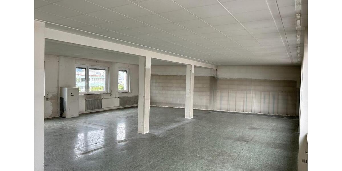 Gewerbeobjekt Stuttgart Zuffenhausen - 1.350&euro; | Angebot:25313101