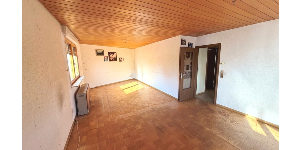 Ihr Projekt mit Zukunft: Zweifamilienhaus auf 648 m² Grundstück in Albershausen - Zweifamilienhaus Albershausen | Angebot:25920441