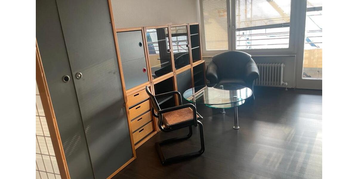 Etagenwohnung Esslingen am Neckar Pliensauvorstadt - 1 Zimmer, 38 m&sup2;, 700&euro; | Angebot:26223598