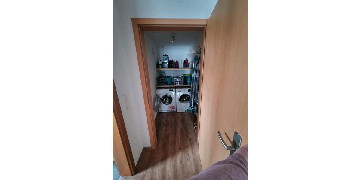 Dachgeschoßwohnung Auenwald - 6.5 Zimmer, 112 m&sup2;, 1.400&euro; | Angebot:25905253