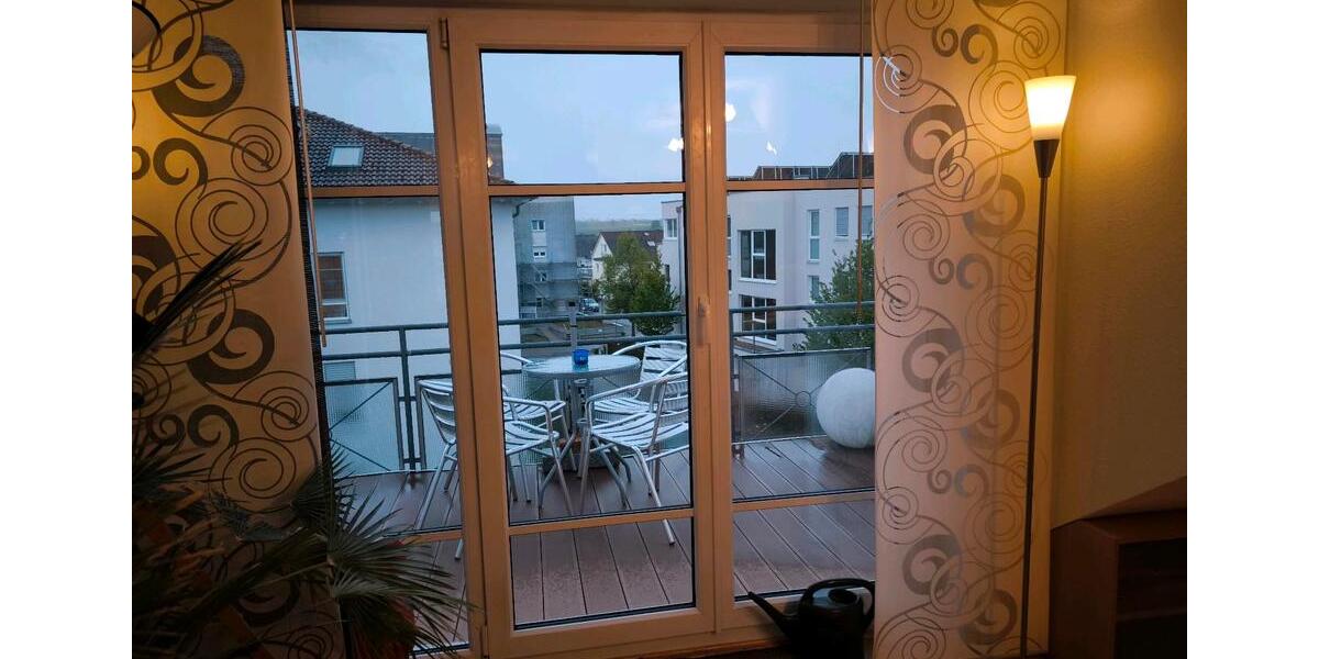 Dachgeschoßwohnung Bönnigheim - 3 Zimmer, 62 m&sup2;, 920&euro; | Angebot:25823519