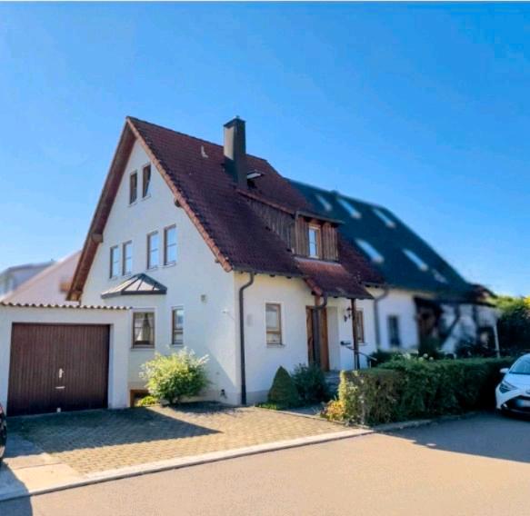 Doppelhaushälfte Aichtal - 5 Zimmer, 118 m&sup2;, 2.000&euro; | Angebot:25988486