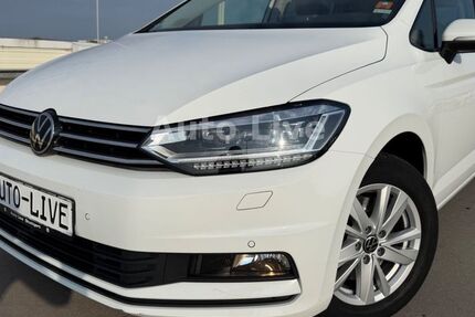 VW Touran 122.200 km 23.990 &euro; Stuttgart 70499