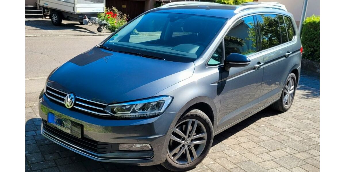 VW Touran 99.800 km 23.950 &euro; Nürtingen 72622