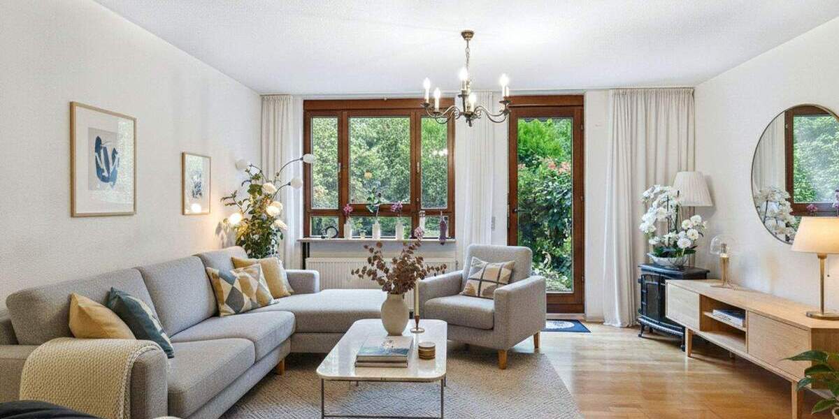 Reihenmittelhaus Stuttgart Stammheim - 5 Zimmer, 127 m&sup2;, 559.000&euro; | Angebot:25669368