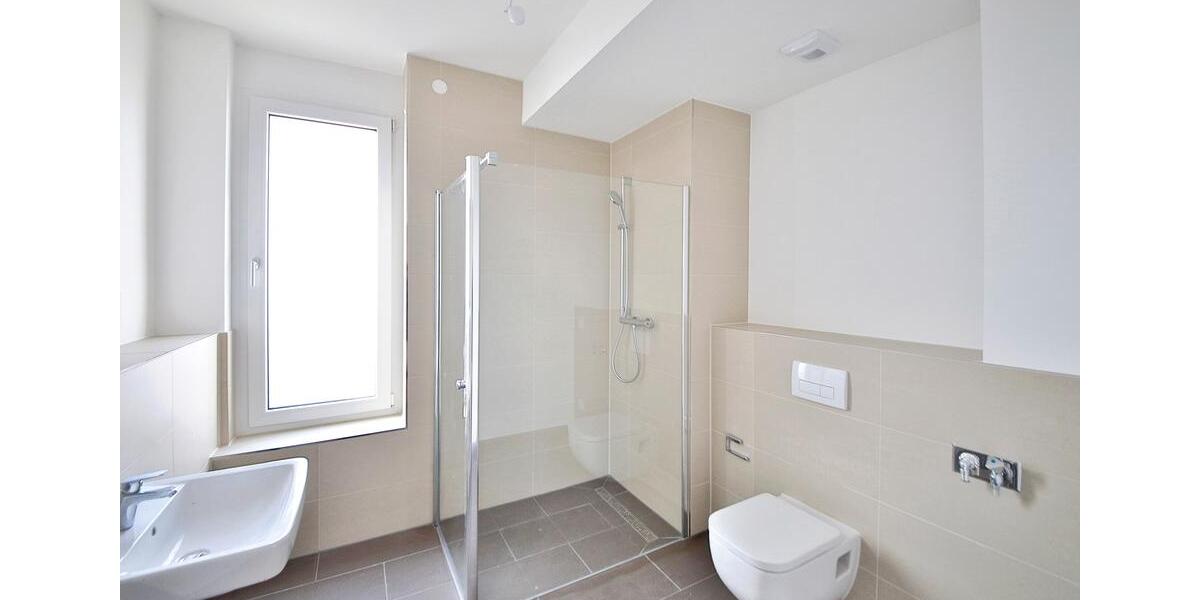 Etagenwohnung Böblingen - 3 Zimmer, 82 m&sup2;, 1.682&euro; | Angebot:25783094