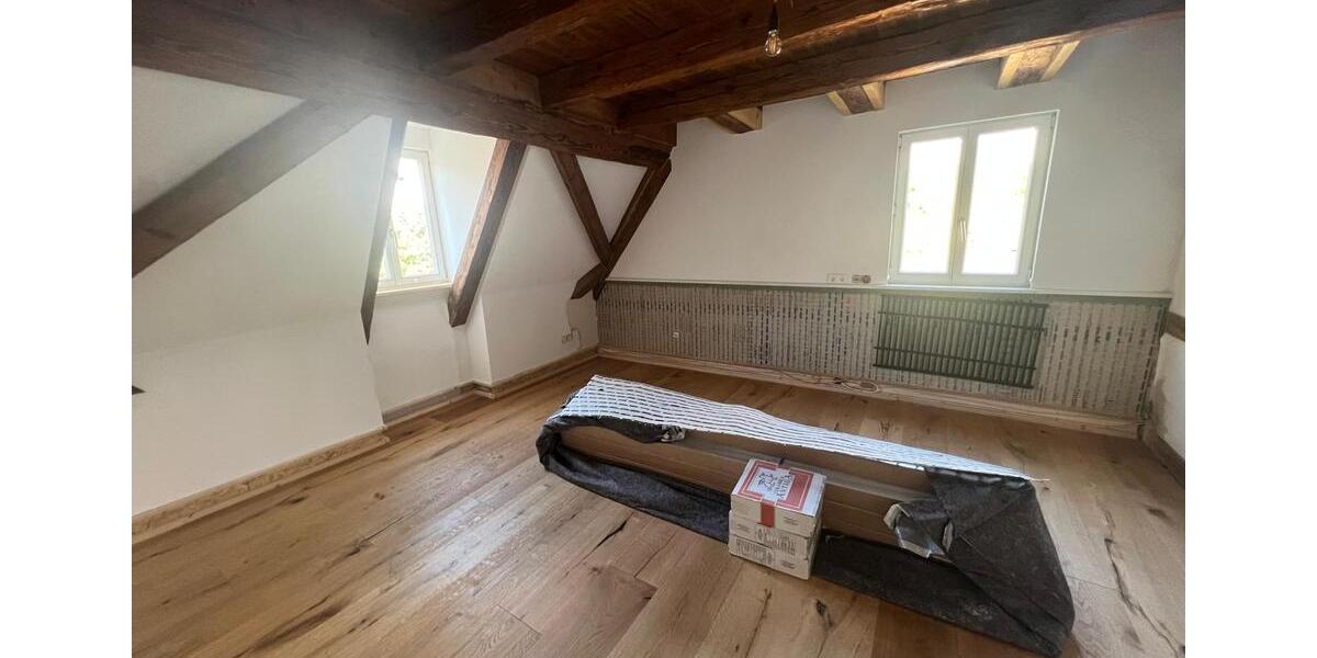 Maisonettenwohnung Schwieberdingen - 5 Zimmer, 119 m&sup2;, 1.785&euro; | Angebot:27539424