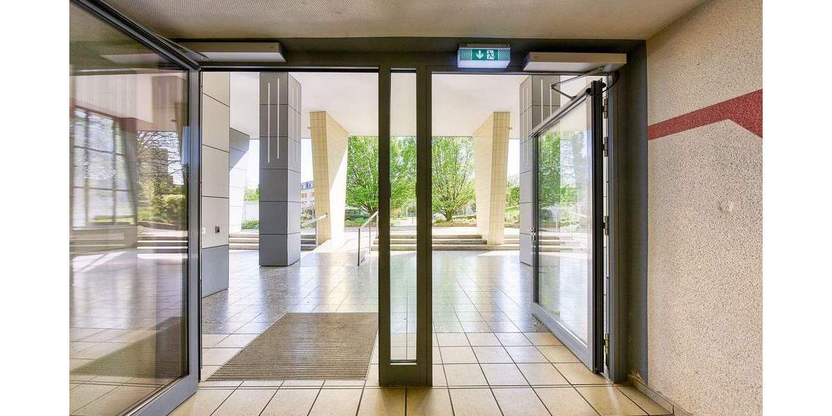 Etagenwohnung Stuttgart Mönchfeld - 3 Zimmer, 71 m&sup2;, 240.000&euro; | Angebot:25896205