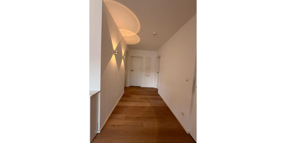 Dachgeschoßwohnung Kornwestheim - 4 Zimmer, 108 m&sup2;, 560.000&euro; | Angebot:25888003