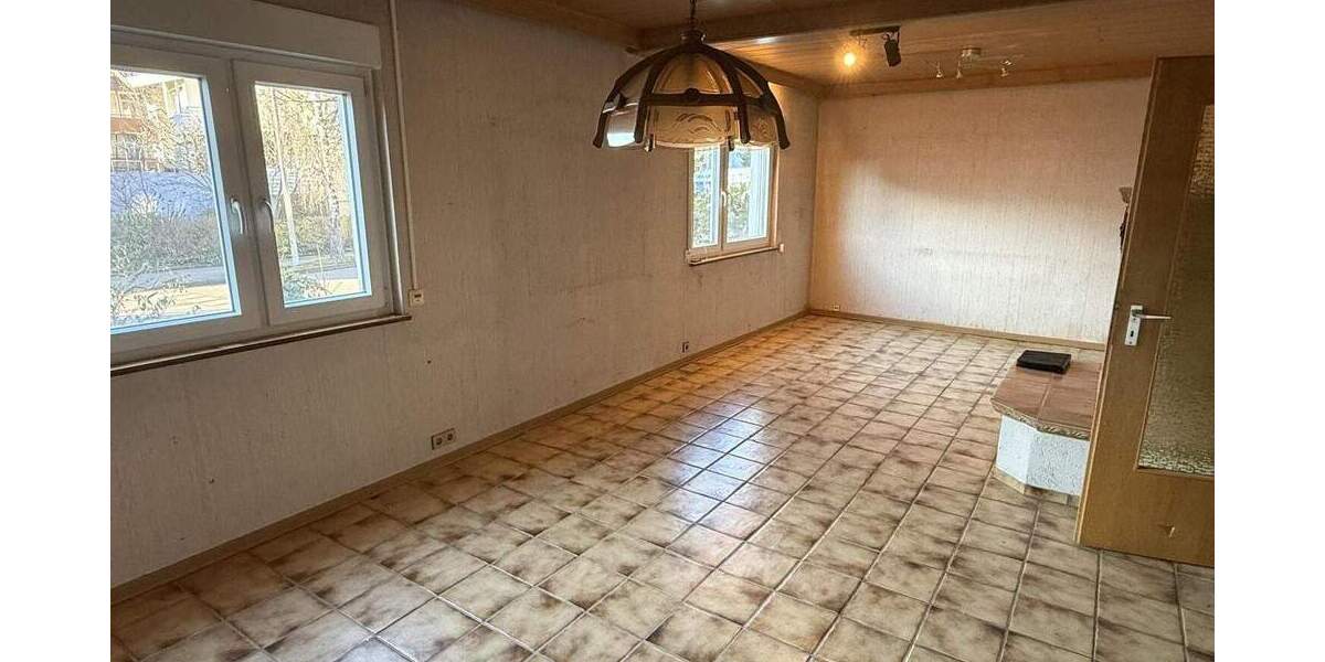 Einfamilienhaus Korntal-Münchingen Korntal - 6 Zimmer, 143 m&sup2;, 599.000&euro; | Angebot:25707776