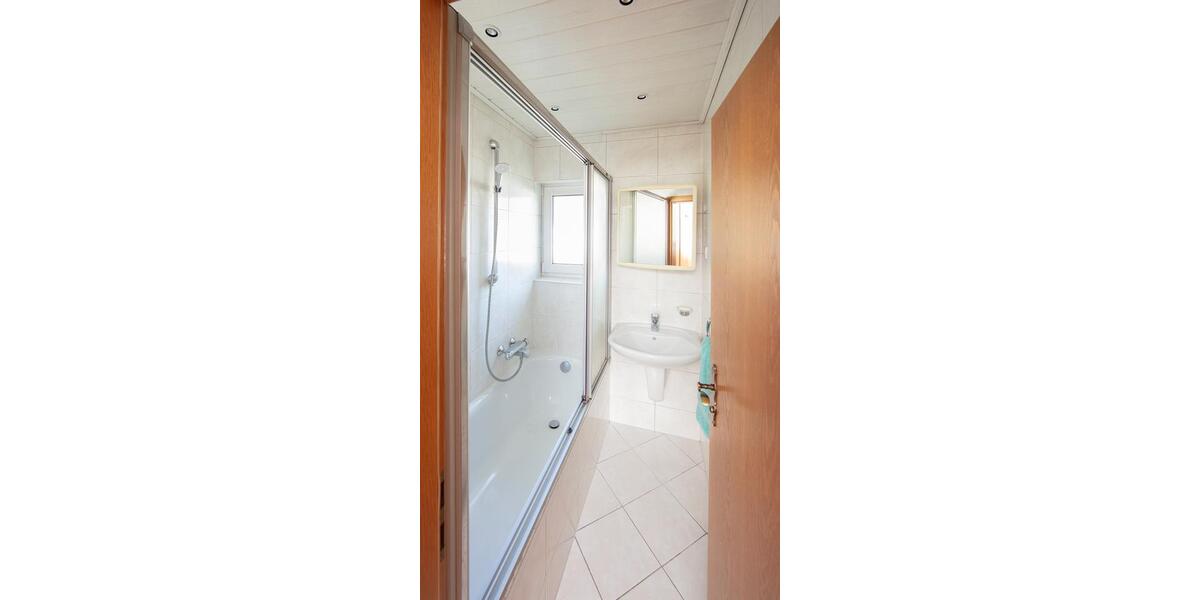 Etagenwohnung Korntal-Münchingen Münchingen - 4 Zimmer, 81 m&sup2;, 290.000&euro; | Angebot:25991037