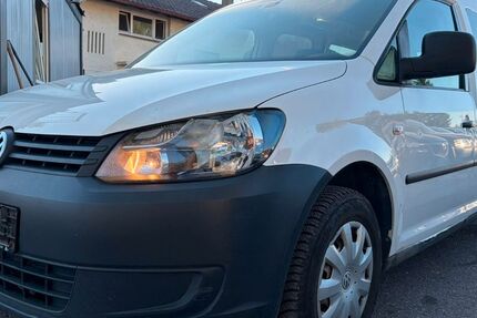VW Caddy 263.000 km 4.000 &euro; Fellbach 70736