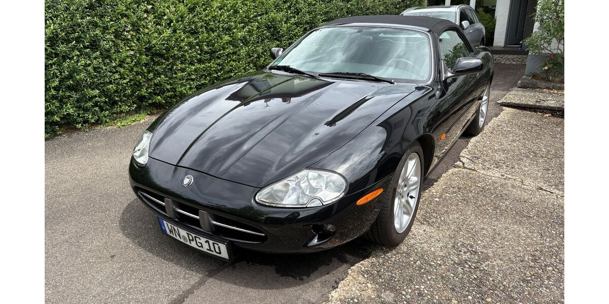 Jaguar XK8 120.000 km 18.950 &euro; Fellbach 70734