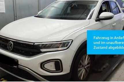 VW T-Roc 82.569 km 22.330 &euro; Stuttgart-Wangen 70188