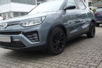 KGM Tivoli 12.065 km 18.490 &euro; Remseck 71686