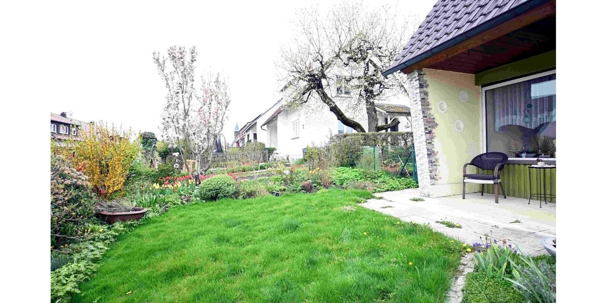 Gartenidylle trifft gemütliches Wohnen - Einfamilienhaus Oberriexingen | Angebot:26737886