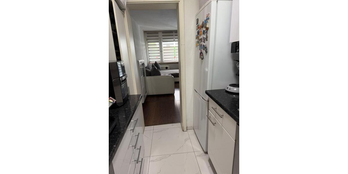 Erdgeschoßwohnung Stuttgart Luginsland - 3 Zimmer, 60 m&sup2;, 297.000&euro; | Angebot:27292976