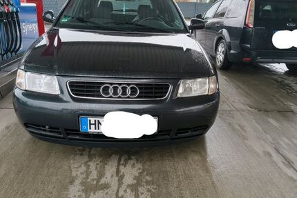 Audi A3 260.000 km 2.450 &euro; Wüstenrot 71543