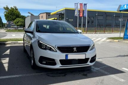 Peugeot 308 68.500 km 11.400 &euro; Denkendorf 73770