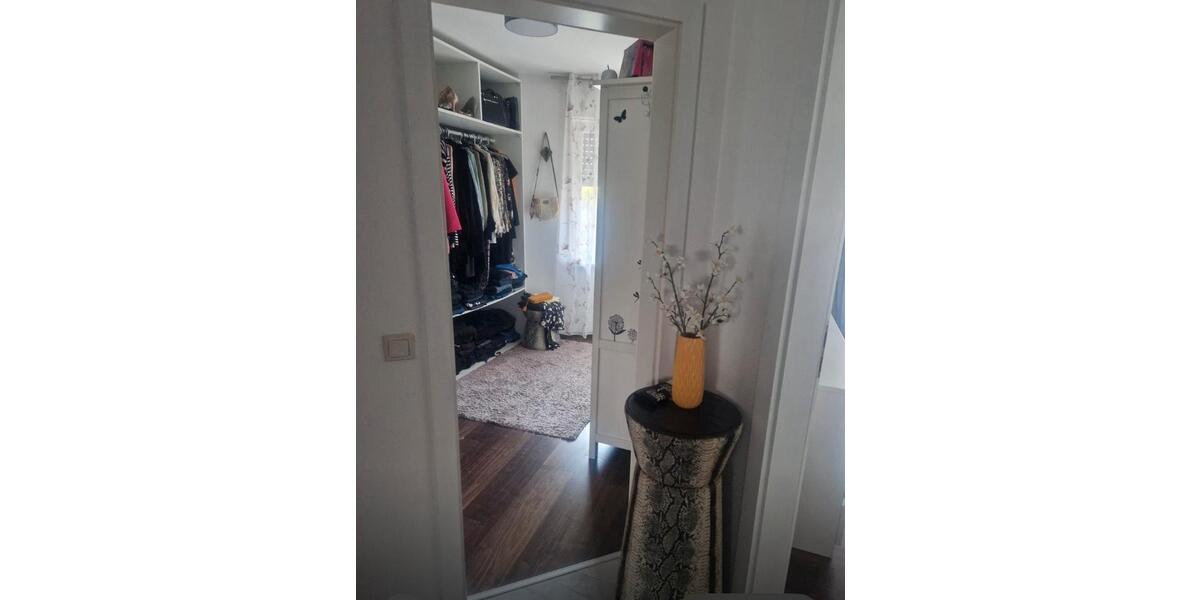 Reihenhaus Lauffen am Neckar - 6.5 Zimmer, 173 m&sup2;, 568.000&euro; | Angebot:25906066