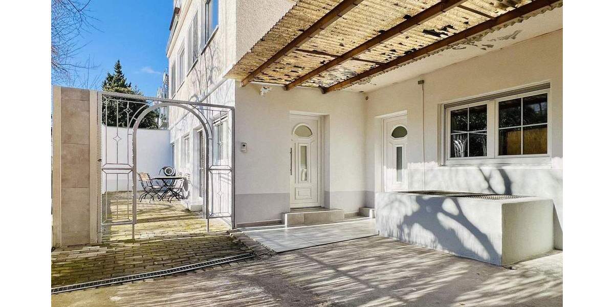 Etagenwohnung Ludwigsburg West - 3 Zimmer, 94 m&sup2;, 309.000&euro; | Angebot:25706141
