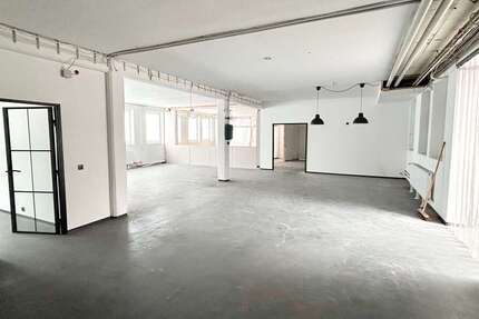 Gewerbeobjekt Steinheim an der Murr - 2.435&euro; | Angebot:21877644