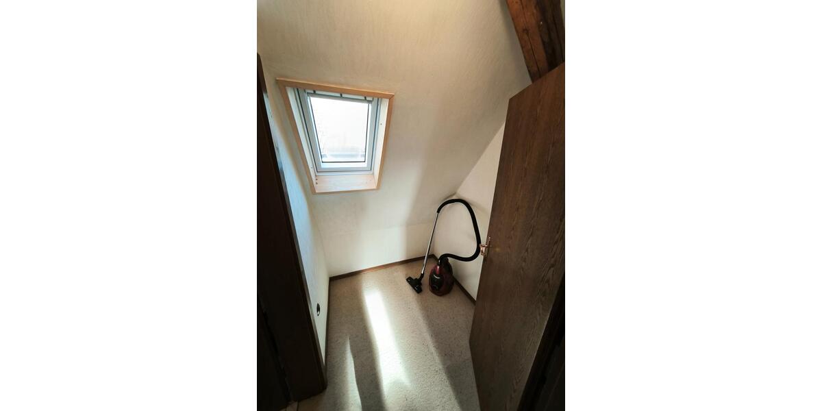 Doppelhaushälfte Remshalden - 6 Zimmer, 141 m&sup2;, 399.000&euro; | Angebot:26040837